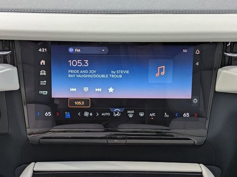 New 2026 Lincoln Navigator L Reserve AWD/4WD image 10
