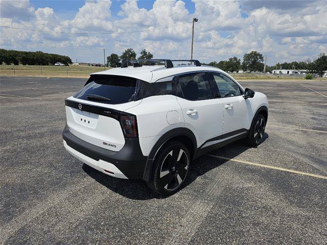 Used 2026 Nissan Kicks SR w/ Cold Weather Package AWD/4WD image 5