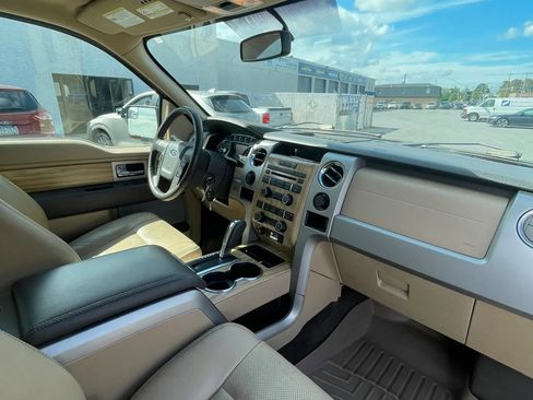 Used 2011 Ford F150 Lariat w/ Lariat Plus Pkg AWD/4WD image 41