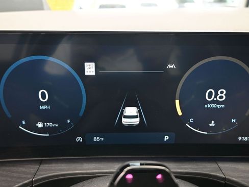 Used 2024 Hyundai Santa Fe Limited image 40