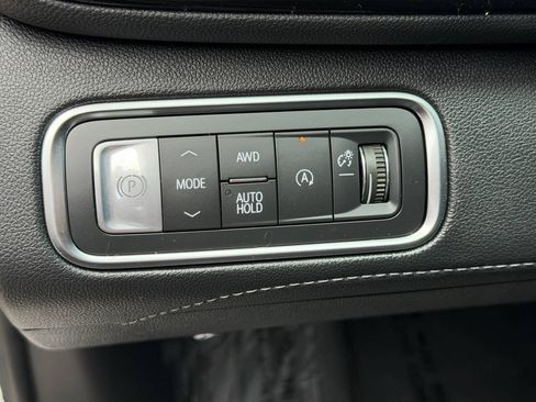 Used 2026 Buick Enclave Sport Touring AWD/4WD image 27