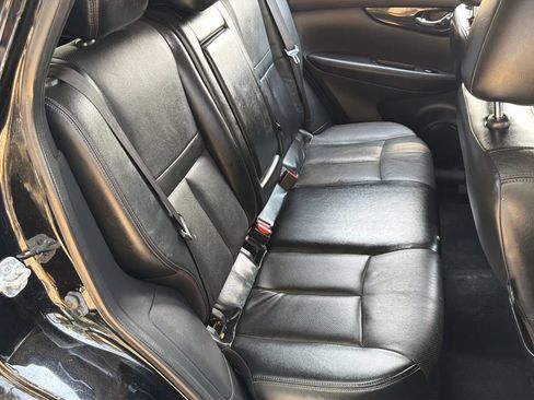 Used 2017 Nissan Rogue Sport SL FWD image 27
