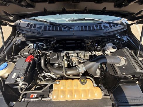 Used 2018 Ford F150 XL w/ Equipment Group 101A Mid AWD/4WD image 11