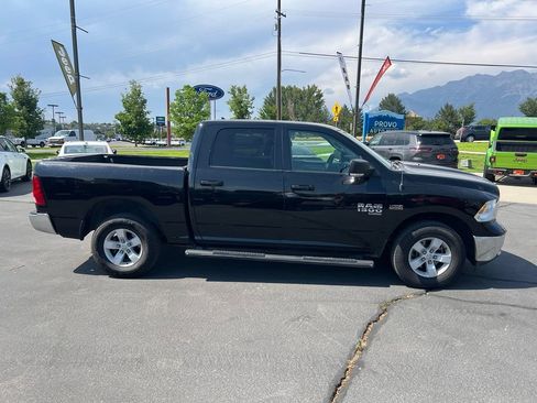 Used 2022 RAM 1500 Classic SLT w/ Electronics Convenience Group AWD/4WD image 7