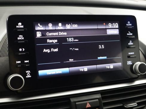 Used 2018 Honda Accord Sport image 32