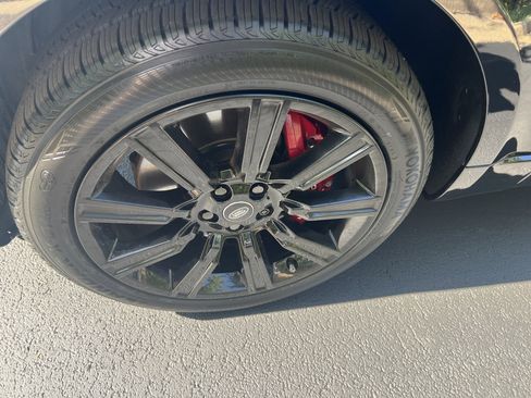 Certified 2022 Land Rover Range Rover Sport HST image 9