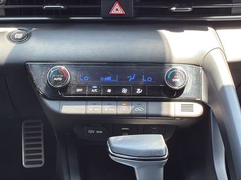 Certified 2025 Hyundai Elantra Sport FWD image 20