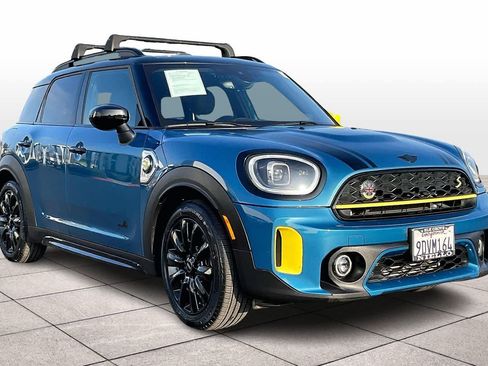 Used 2023 MINI Cooper Countryman SE image 2