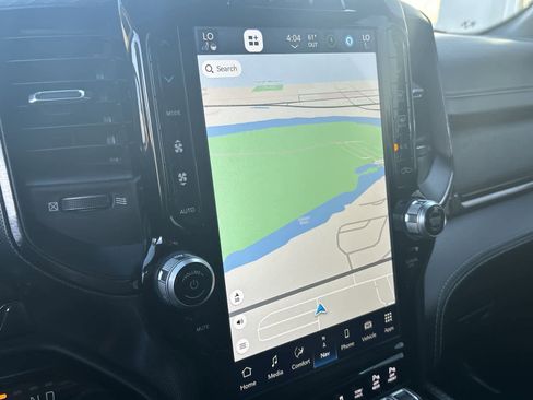 Certified 2022 RAM 1500 Limited w/ Body Color Bumper Group image 22