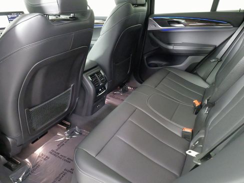 Used 2022 BMW X4 xDrive30i w/ Convenience Package image 41