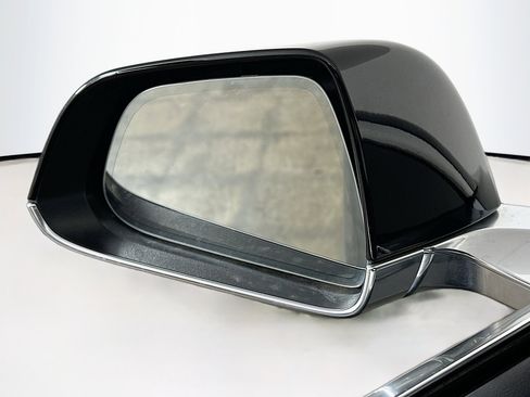 Used 2019 Tesla Model 3 Standard Range Plus image 16