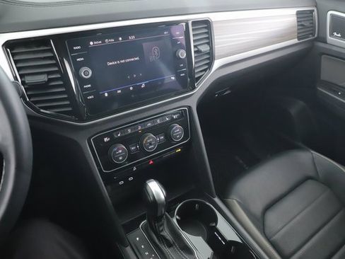 Used 2022 Volkswagen Atlas SEL image 29