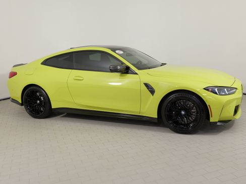 Used 2025 BMW M4 Coupe w/ M Carbon Exterior Package RWD image 11