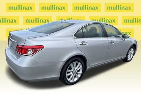 Used 2010 Lexus ES 350 image 3