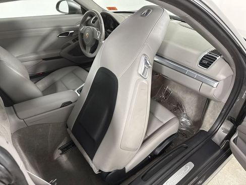 Certified 2014 Porsche Cayman S image 24