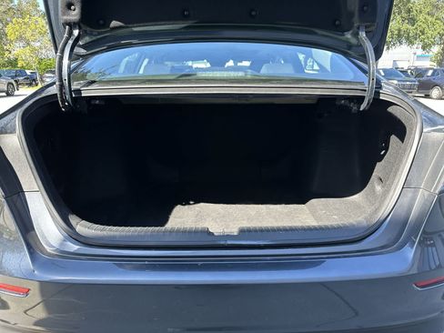 Used 2024 Honda Accord EX image 17