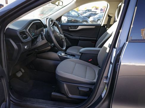 Used 2022 Ford Escape SE w/ Cold Weather Package image 11