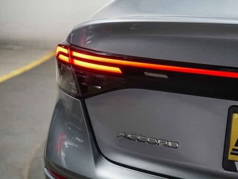 Used 2023 Honda Accord LX image 11