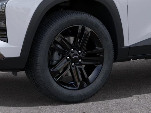 New 2026 Chevrolet Trax ACTIV w/ Driver Confidence Package FWD image 9
