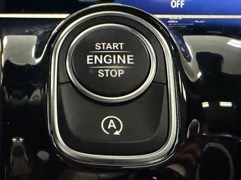 Used 2025 Mercedes-Benz CLA 250 image 31
