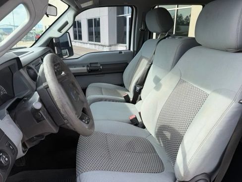 Used 2015 Ford F250 XLT AWD/4WD image 13