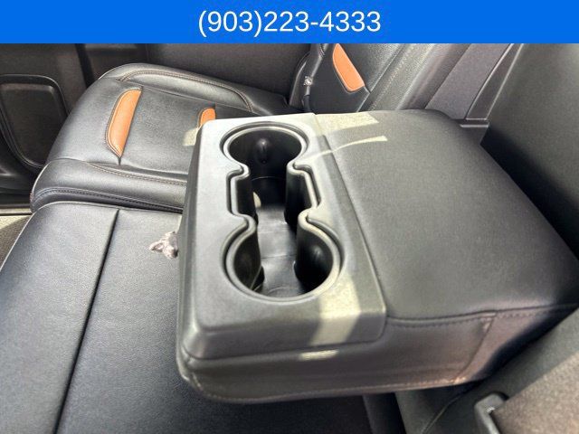 Used 2022 GMC Sierra 2500 AT4 w/ AT4 Preferred Package AWD/4WD image 45