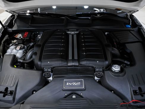 Used 2022 Bentley Bentayga Speed image 32