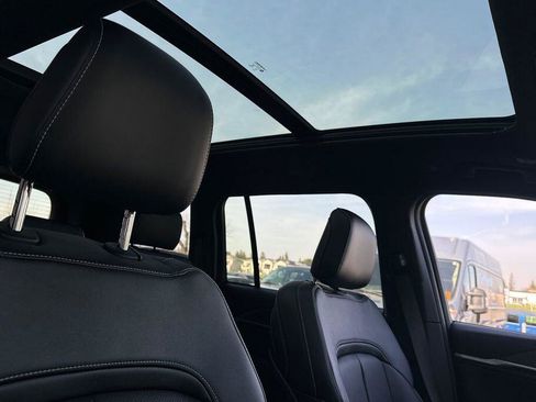 New 2026 Jeep Grand Cherokee Limited image 16