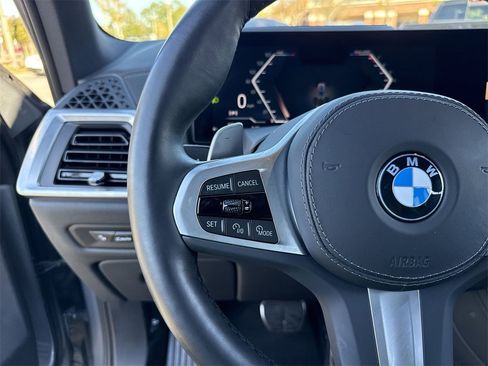 Used 2025 BMW X5 xDrive40i w/ Executive Package image 14
