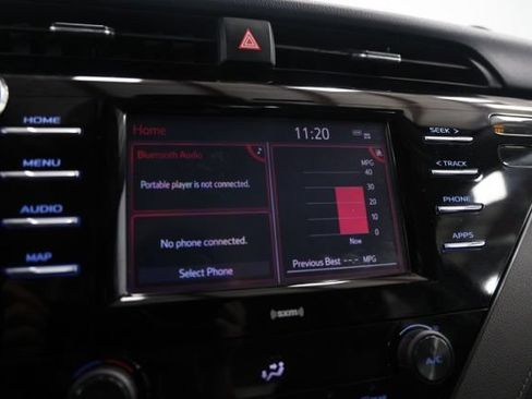 Used 2020 Toyota Camry SE FWD image 20