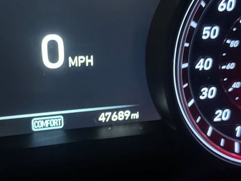 Used 2021 Genesis G70 3.3T w/ Sport Package RWD image 25