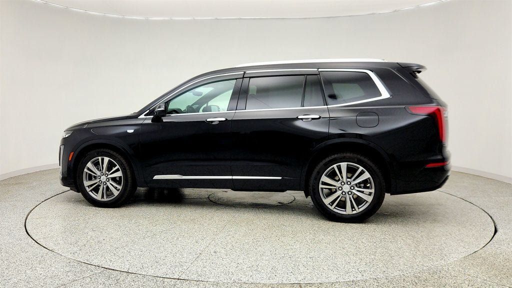 Used 2022 Cadillac XT6 Premium Luxury w/ Technology Package AWD/4WD image 8