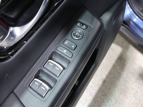 Used 2026 Honda CR-V EX-L image 14