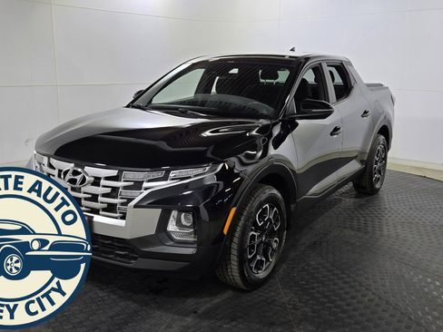 Used 2022 Hyundai Santa Cruz SEL image 3