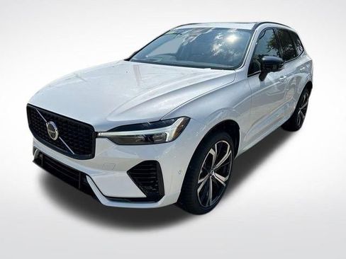 New 2025 Volvo XC60 T8 Ultra w/ Protection Package Premier AWD/4WD image 4
