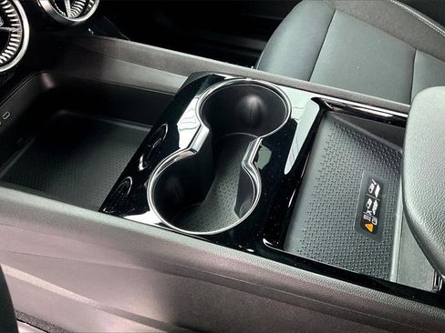 Used 2024 Chevrolet Blazer EV LT image 17