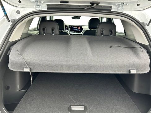 New 2026 Chevrolet Trax LT w/ Driver Confidence Package FWD image 19