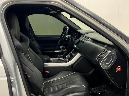 Used 2017 Land Rover Range Rover Sport SVR AWD/4WD image 34