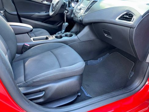 Used 2016 Chevrolet Cruze LT FWD image 20
