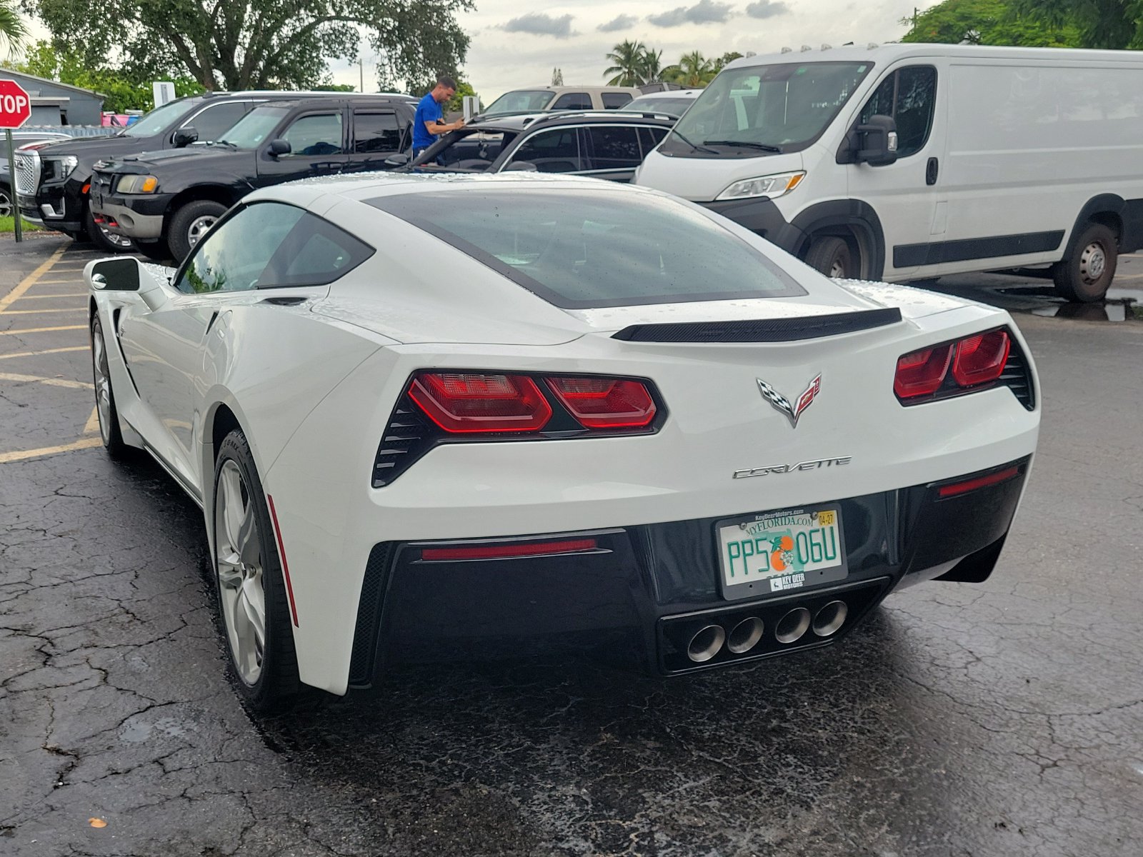 Used 2016 Chevrolet Corvette Stingray Coupe RWD image 6