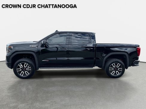 Used 2023 GMC Sierra 1500 AT4 w/ AT4 Premium Package AWD/4WD image 8