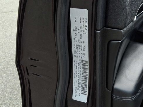 Used 2020 Jeep Grand Cherokee Limited AWD/4WD image 29