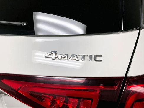 Used 2022 Mercedes-Benz GLE 450 4MATIC image 10