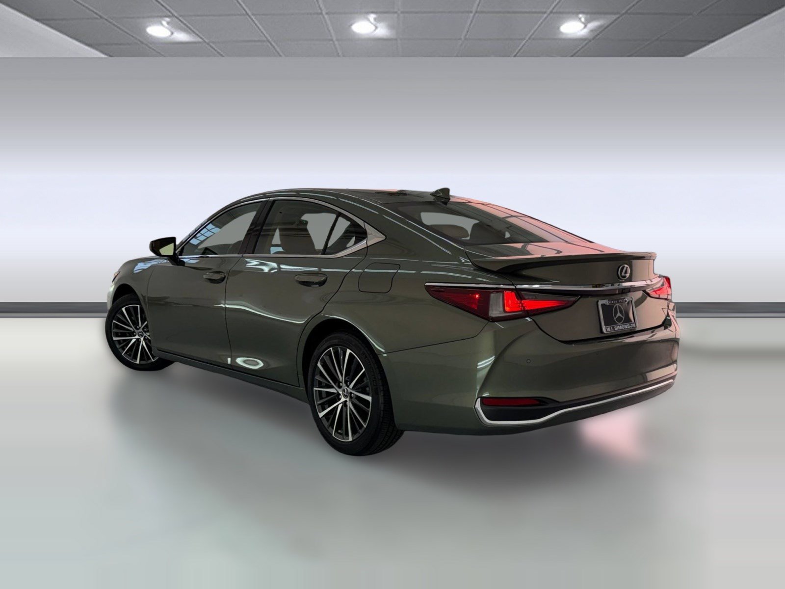 Used 2025 Lexus ES 300h w/ Premium Package FWD image 3