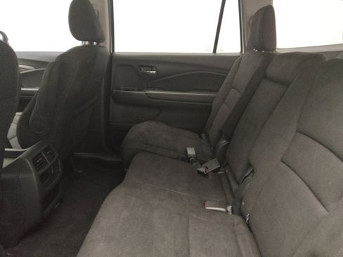 Used 2020 Honda Pilot LX image 18