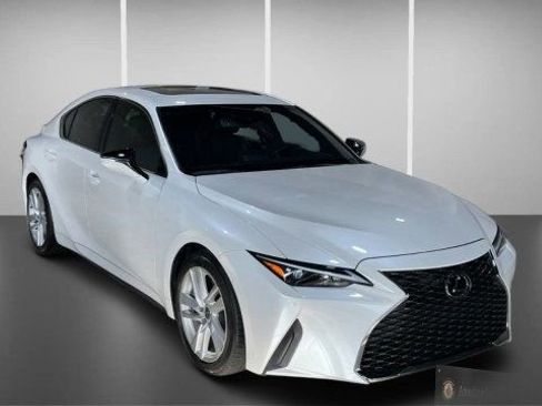 Used 2024 Lexus IS 300 w/ Comfort Package image 2