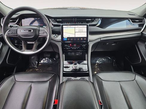 Used 2023 Jeep Grand Cherokee 4WD 4xe image 15