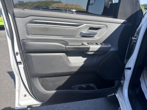 Used 2019 RAM 1500 Big Horn AWD/4WD image 15