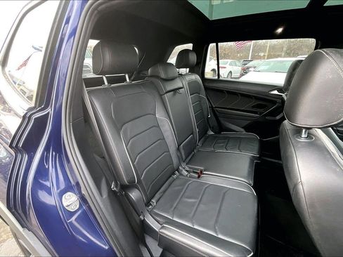 Used 2022 Volkswagen Tiguan SEL R-Line image 21