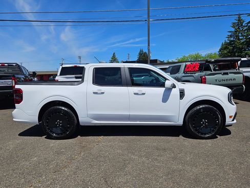 Used 2025 Ford Maverick Lobo AWD/4WD image 6
